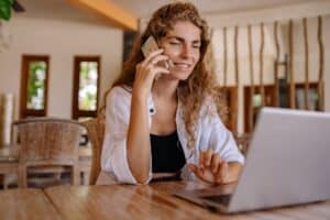 Working from home? How to reduce loneliness - Teladoc Health UK