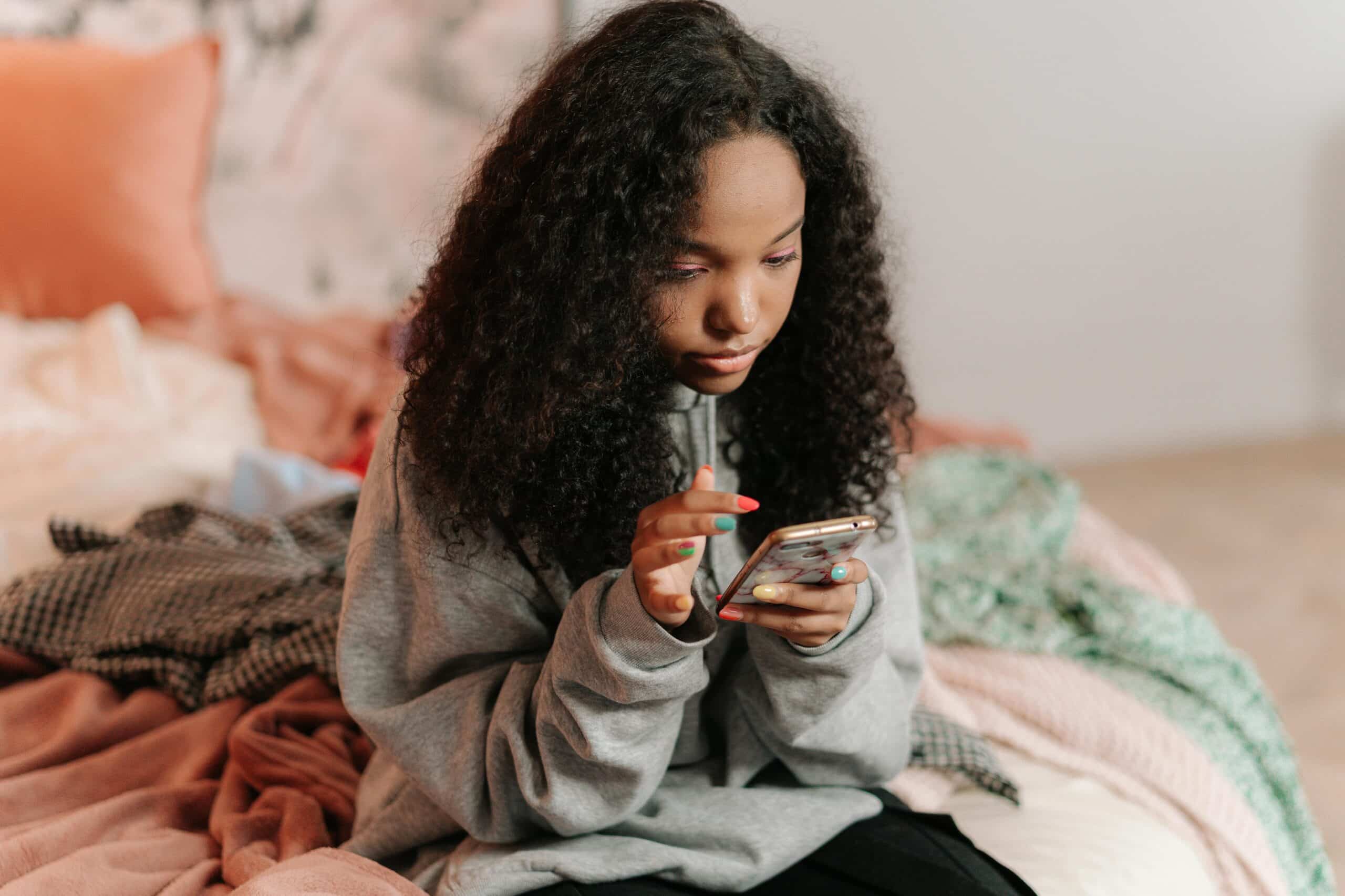Navigating Teen Mental Health in the Digital Age - Teladoc Health UK