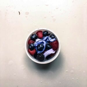 Eating Well At The Airport: Simple Tips To Stay Feeling Great While Travelling - Teladoc Health UK